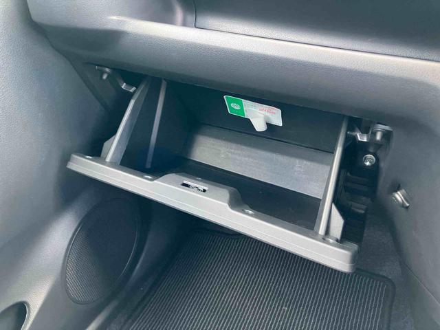 ミライースＬ　ＳＡIIIＣＤチューナー：ＡＭ／ＦＭラジオ　ＡＵＸ　衝突被害軽減ブレーキ　ハロゲンヘッドランプ　オートライト　オートハイビーム　前後コーナーセンサー　盗難防止警報　サイドレバー式駐車ブレーキ　デジタルメーター（千葉県）の中古車