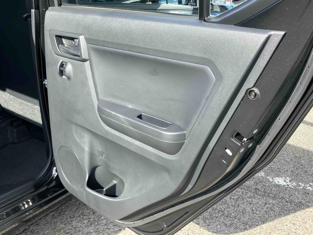 ミライースＬ　ＳＡIIIＣＤチューナー：ＡＭ／ＦＭラジオ　ＡＵＸ　衝突被害軽減ブレーキ　ハロゲンヘッドランプ　オートライト　オートハイビーム　前後コーナーセンサー　盗難防止警報　サイドレバー式駐車ブレーキ　デジタルメーター（千葉県）の中古車