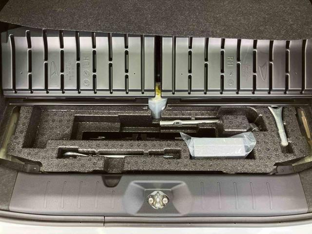 タントカスタムＲＳスタイルセレクションバックカメラ連動９インチフルセグナビ　ＵＳＢ接続　ブルートゥース対応　フロント．リヤドライブレコーダー連動　ＴＶナビキット　ビルトインＥＴＣ　アダプティブクルーズコントロール　電動パーキングブレーキ（千葉県）の中古車