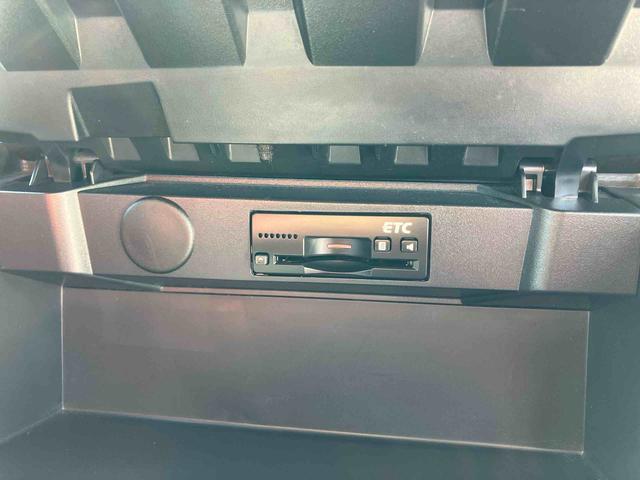 ソリオハイブリッドＭＺＳＤナビゲーション　ＣＤ　ＤＶＤ　パノラマカメラ　ドライブレコーダー　ＥＴＣ車載器　衝突回避支援ブレーキ　横滑り防止装置　アイドリングストップ　両側電動スライドドア　プッシュボタンスタート（千葉県）の中古車