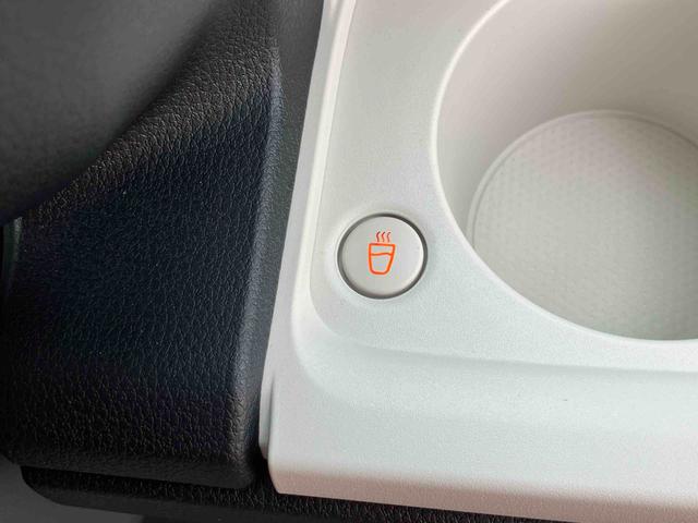 ムーヴキャンバスストライプスＧナビ／ＢＴ／ＴＶ／ＤＩＳＣ／バックカメラ／ステアリングスイッチ　両側パワスラ　ＬＥＤヘッド／フォグランプ　シートヒーター　保温カップホルダー　電動駐車ブレーキ　置きラクＢＯＸ　衝突被害軽減ブレーキ（千葉県）の中古車