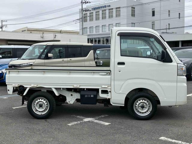 ハイゼットトラックスタンダード　農用スペシャル４ＷＤ　５ＭＴ　４枚リーフ　荷台三方開　荷台作業灯　リヤゲートチェーン　バッテリーカバー　リヤデフロック　スピーカー一体型ＡＭ／ＦＭラジオ　マニュアルエアコン　パワーステアリング　ハロゲンヘッドランプ（千葉県）の中古車