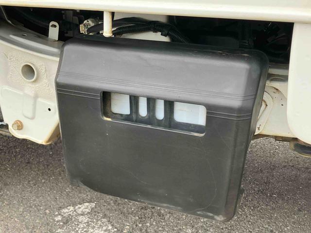 ハイゼットトラックスタンダード　農用スペシャル４ＷＤ　５ＭＴ　４枚リーフ　荷台三方開　荷台作業灯　リヤゲートチェーン　バッテリーカバー　リヤデフロック　スピーカー一体型ＡＭ／ＦＭラジオ　マニュアルエアコン　パワーステアリング　ハロゲンヘッドランプ（千葉県）の中古車