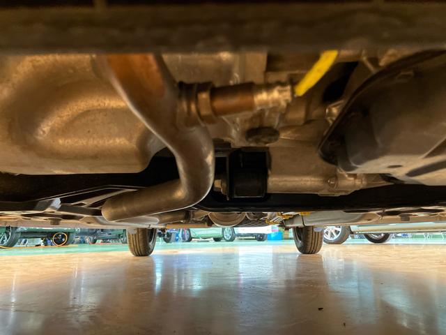 ミライースＸ　ＳＡIIIＣＤラジオチューナー　ＡＵＸ接続　前後コーナーセンサー　オートライト　オートハイビーム　マニュアルレベリング機能付ＬＥＤヘッドライト　アイドリングストップ　バニティーミラー付き左右サンバイザー（千葉県）の中古車