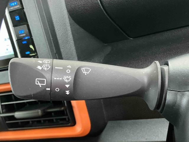 タントファンクロスバックカメラ連動フルセグナビ　ビルトインＥＴＣ　前後コーナーセンサー　前席シートヒーター　オートブレーキホールド付き電動パーキング　右側リヤトリムＵＳＢチャージャー　上下２段調整式デッキボード（千葉県）の中古車