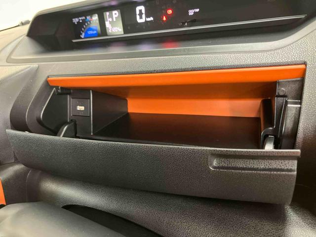 タントファンクロスバックカメラ連動フルセグナビ　ビルトインＥＴＣ　前後コーナーセンサー　前席シートヒーター　オートブレーキホールド付き電動パーキング　右側リヤトリムＵＳＢチャージャー　上下２段調整式デッキボード（千葉県）の中古車