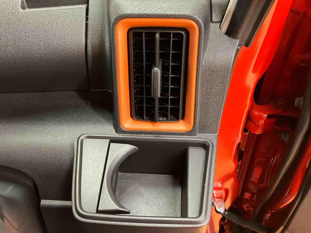 タントファンクロスバックカメラ連動フルセグナビ　ビルトインＥＴＣ　前後コーナーセンサー　前席シートヒーター　オートブレーキホールド付き電動パーキング　右側リヤトリムＵＳＢチャージャー　上下２段調整式デッキボード（千葉県）の中古車