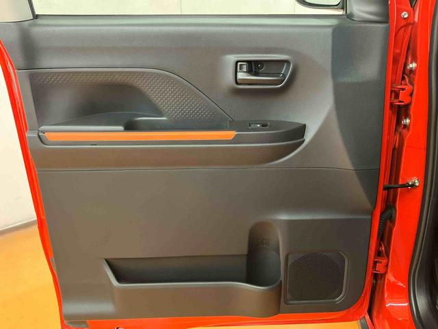 タントファンクロスバックカメラ連動フルセグナビ　ビルトインＥＴＣ　前後コーナーセンサー　前席シートヒーター　オートブレーキホールド付き電動パーキング　右側リヤトリムＵＳＢチャージャー　上下２段調整式デッキボード（千葉県）の中古車