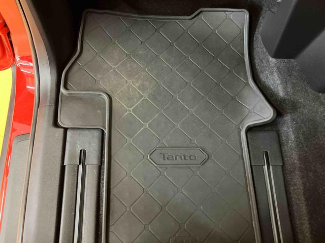 タントファンクロスバックカメラ連動フルセグナビ　ビルトインＥＴＣ　前後コーナーセンサー　前席シートヒーター　オートブレーキホールド付き電動パーキング　右側リヤトリムＵＳＢチャージャー　上下２段調整式デッキボード（千葉県）の中古車