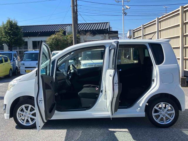 ムーヴカスタム　Ｇバックカメラ連動ワンセグナビ　ＴＶナビキット　ＥＴＣ　オーバーヘッドコンソール　照明．バニティーミラー付き左右サンバイザー　プッシュエンジンスタート　キーフリーシステム　アイドリングストップ（千葉県）の中古車