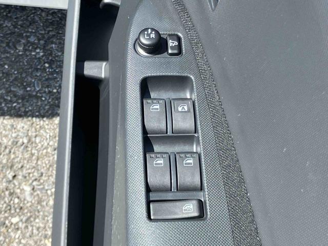 ムーヴカスタム　Ｇバックカメラ連動ワンセグナビ　ＴＶナビキット　ＥＴＣ　オーバーヘッドコンソール　照明．バニティーミラー付き左右サンバイザー　プッシュエンジンスタート　キーフリーシステム　アイドリングストップ（千葉県）の中古車