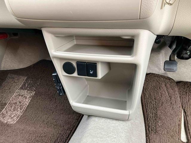 アルトラパンFリミテッドCDチューナー ETC HIDヘッドライト 14インチアルミ ドアミラーウインカー スマートキー オートAC 運転席シートヒーター/リフター 照明/バニディミラー付きサンバイザー 衝突被害軽減ブレーキ(千葉県)の中古車