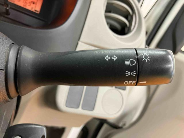 ミライースＬＣＤラジオチューナー　ＡＵＸ接続　アイドリングストップ　マニュアルレベリング機能付ハロゲンヘッドライト　キーレスエントリー　バニティーミラー付き左右サンバイザー　ショッピングフック　カーペットマット（千葉県）の中古車