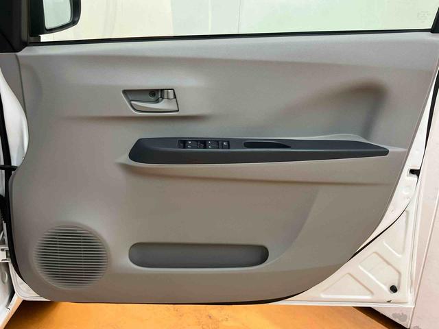 ミライースＬＣＤラジオチューナー　ＡＵＸ接続　アイドリングストップ　マニュアルレベリング機能付ハロゲンヘッドライト　キーレスエントリー　バニティーミラー付き左右サンバイザー　ショッピングフック　カーペットマット（千葉県）の中古車