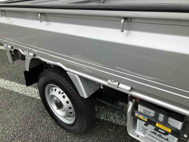 キャリイトラックKCエアコン・パワステ 4WDAM/FMラジオ/4WD/3速オートマチック/ラバーマット/荷台マット/ゲートプロテクター/エアコン/パワーステアリング/バイザー(千葉県)の中古車