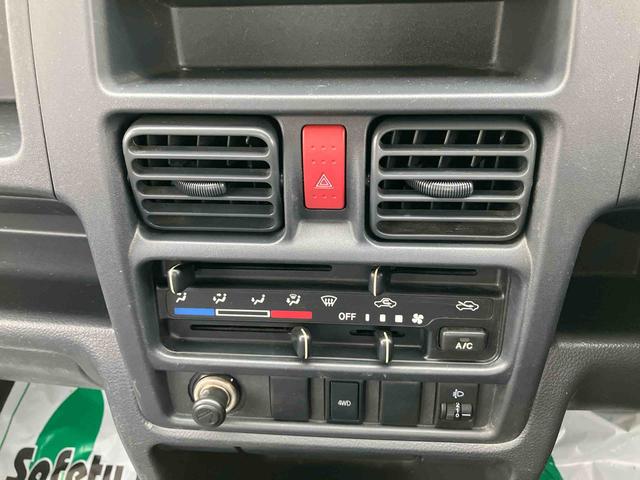 キャリイトラックＫＣエアコン・パワステ　４ＷＤＡＭ／ＦＭラジオ／４ＷＤ／３速オートマチック／ラバーマット／荷台マット／ゲートプロテクター／エアコン／パワーステアリング／バイザー（千葉県）の中古車