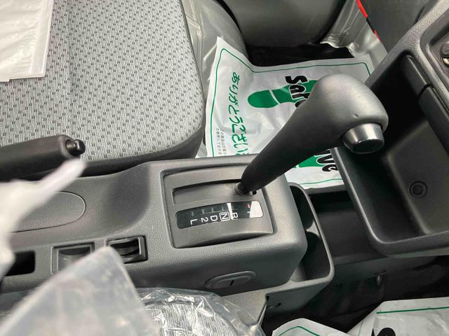 キャリイトラックKCエアコン・パワステ 4WDAM/FMラジオ/4WD/3速オートマチック/ラバーマット/荷台マット/ゲートプロテクター/エアコン/パワーステアリング/バイザー(千葉県)の中古車