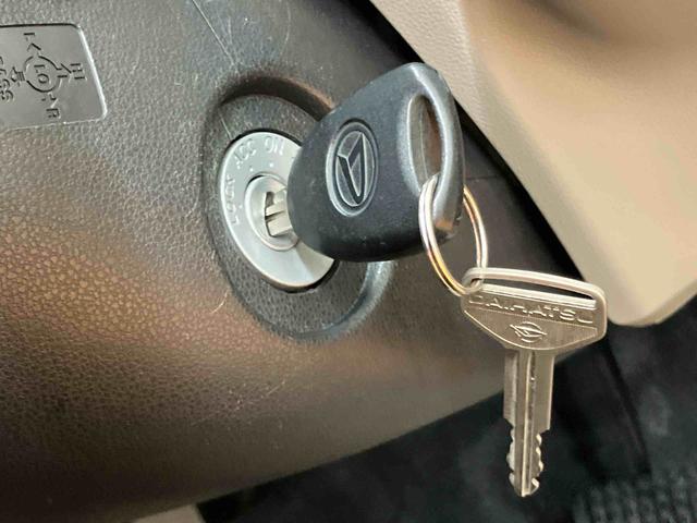 ミライースＬ　スマートセレクションＳＡＣＤラジオチューナー　ＡＵＸ接続　ＥＴＣ　衝突被害軽減ブレーキ　横滑り防止装置　アイドリングストップ　マニュアルレベリング機能付ハロゲンヘッドライト　バニティーミラー付き左右サンバイザー（千葉県）の中古車