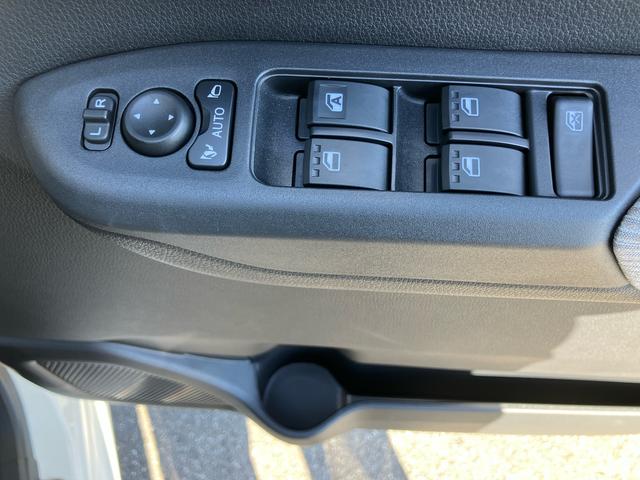 ムーヴＸ両側スライドドア（左側電動）　バックカメラ　ＬＥＤヘッドライト　オートライト　オートハイビーム　衝突被害軽減ブレーキ　前後コーナーセンサー　キーフリー　盗難防止アラーム　足踏み式駐車ブレーキ　ステリモ（千葉県）の中古車