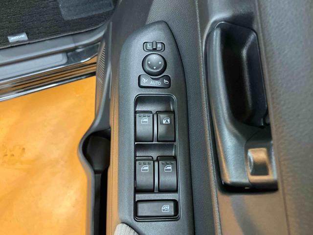 ムーヴＸ衝突回避支援　横滑り防止装置　左側電動スライドドア　前後コーナーセンサー　オートライト　オートハイビーム　マニュアルレベリング機能付ＬＥＤヘッドライト　助手席シートバックポケット＋ショッピングフック（千葉県）の中古車