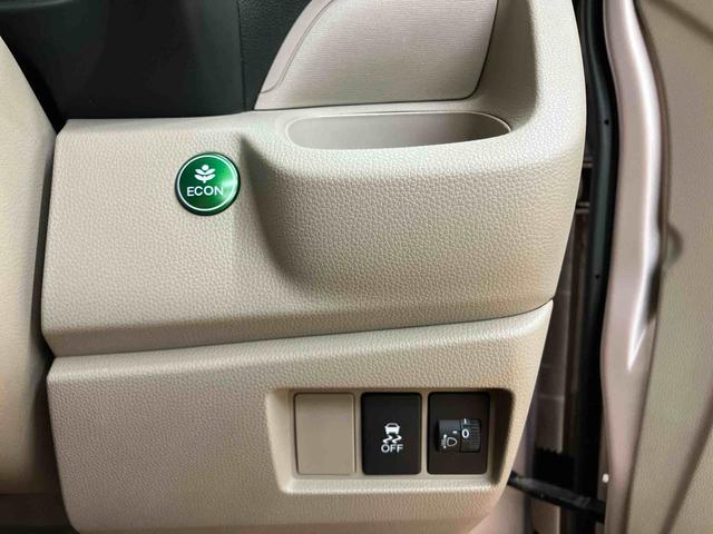 Ｎ−ＷＧＮＧＣＤラジオチューナー　ＡＵＸ接続　ＡＵＸ接続　アイドリングストップ　横滑り防止装置　マニュアルレベリング機能付ハロゲンヘッドライト　プッシュエンジンスタート　キーフリーシステム　シートバックポケット（千葉県）の中古車