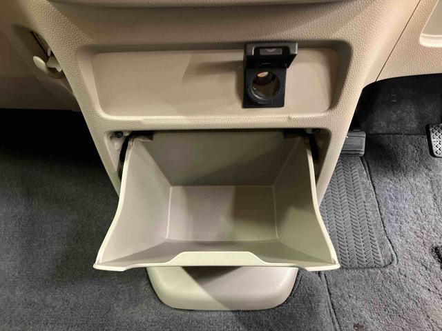 Ｎ−ＷＧＮＧＣＤラジオチューナー　ＡＵＸ接続　ＡＵＸ接続　アイドリングストップ　横滑り防止装置　マニュアルレベリング機能付ハロゲンヘッドライト　プッシュエンジンスタート　キーフリーシステム　シートバックポケット（千葉県）の中古車