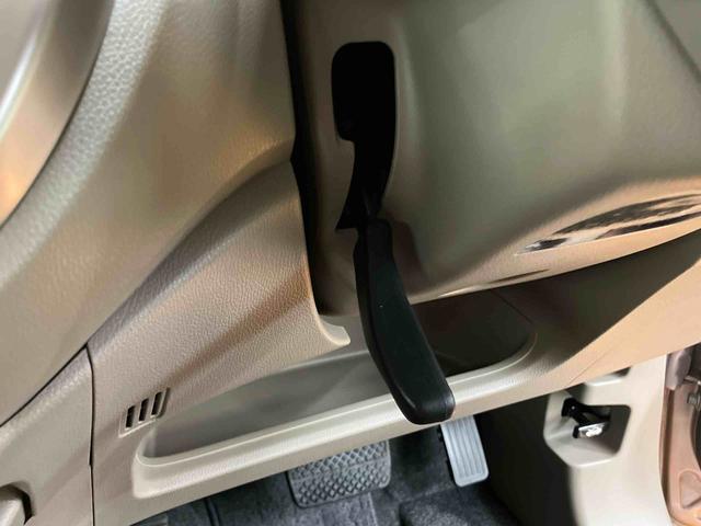 Ｎ−ＷＧＮＧＣＤラジオチューナー　ＡＵＸ接続　ＡＵＸ接続　アイドリングストップ　横滑り防止装置　マニュアルレベリング機能付ハロゲンヘッドライト　プッシュエンジンスタート　キーフリーシステム　シートバックポケット（千葉県）の中古車