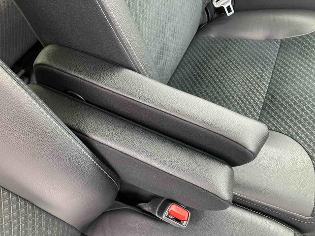 タントカスタムＸ純正カーナビ　オーディオ　ナビ連動純正ドラレコ　純正ＥＴＣ車載器　両側電動スライドドア　衝突回避支援ブレーキ　誤発進抑制装置　アイドリングストップ　プッシュボタンスタート　スマートキー　盗難防止装置（千葉県）の中古車