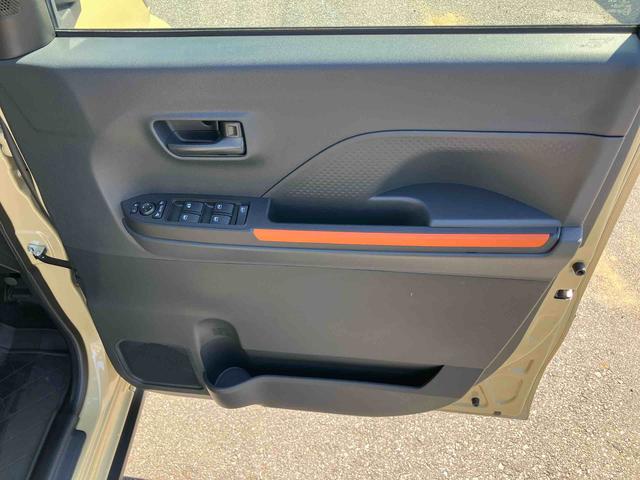 タントファンクロスターボターボ　バックカメラ　ルーフレール　両側電動スライドドア　ＬＥＤヘッドライト　オートライト　シートヒーター　スマアシ　前後コーナーセンサー　電動駐車ブレーキ　キーフリー　盗難防止警報　アルミホイール（千葉県）の中古車