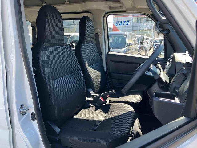 ハイゼットカーゴデラックス衝突被害軽減ブレーキ 誤発進抑制制御 横滑り防止装置 オートライト オートハイビーム 前後コーナーセンサー オーバーヘッドシェルフ アイドリングストップ パワーウィンドウ スモークドガラス キーレス(千葉県)の中古車