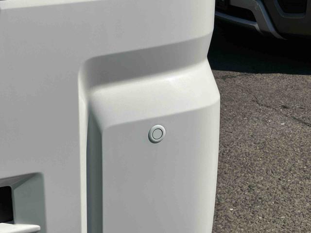 ハイゼットトラックスタンダード　農用スペシャル４ＷＤ　５速ＭＴ　荷台三方開　リヤ４枚リーフ　ＬＥＤ荷台作業灯　バッテリーカバー　リヤデフロック　ＡＣ／ＰＳ　ハロゲンヘッドランプ　大型ヘッドレスト　サイドレバー式駐車ブレーキ　アシストグリップ（千葉県）の中古車