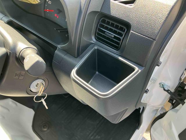 ハイゼットトラックスタンダード　農用スペシャル４ＷＤ　５速ＭＴ　荷台三方開　リヤ４枚リーフ　ＬＥＤ荷台作業灯　バッテリーカバー　リヤデフロック　ＡＣ／ＰＳ　ハロゲンヘッドランプ　大型ヘッドレスト　サイドレバー式駐車ブレーキ　アシストグリップ（千葉県）の中古車