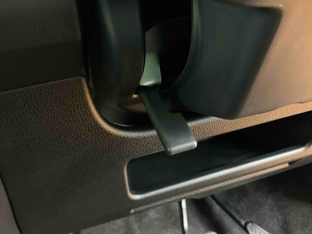 ムーヴキャンバスストライプスＧターボ衝突回避支援　横滑り防止装置　アダプティブクルーズコントロール　オートブレーキホールド付き電動パーキング　置きラクボックス　ホットカップホルダー　助手席シートバックポケット＋ショッピングフック（千葉県）の中古車