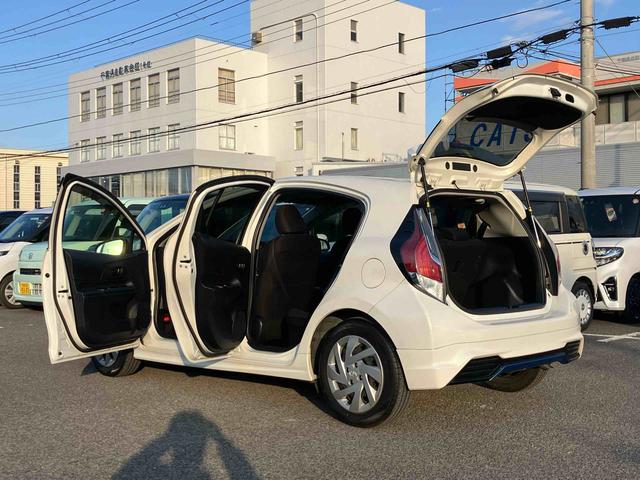 アクアＳナビ／ＢＴ／ＴＶ／ＤＩＳＣ／バックカメラ　ＥＴＣ　モデリスタエアロ　ＬＥＤフォグランプ　ドアミラーウインカー　スマートキー　オートエアコン　電動格納ドアミラー　運転席シートリフター　横滑り防止装置（千葉県）の中古車