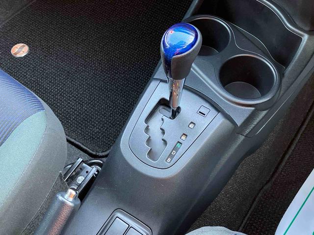 アクアＳナビ／ＢＴ／ＴＶ／ＤＩＳＣ／バックカメラ　ＥＴＣ　モデリスタエアロ　ＬＥＤフォグランプ　ドアミラーウインカー　スマートキー　オートエアコン　電動格納ドアミラー　運転席シートリフター　横滑り防止装置（千葉県）の中古車