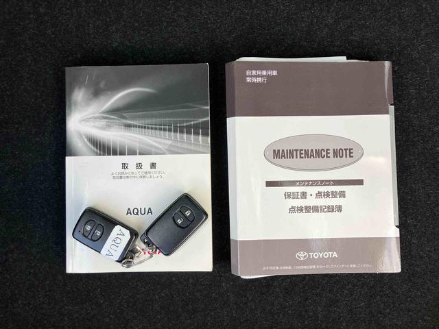 アクアＧ　Ｇ’ｓナビ／ＢＴ／ＴＶ／ＤＩＳＣ／バックカメラ／ステアスイッチ　ＥＴＣ　１７インチアルミ　ＬＥＤヘッド／フォグ／フロントイルミ　専用シート表皮　スマートキー　オートライト／ハイビーム　衝突被害軽減ブレーキ（千葉県）の中古車