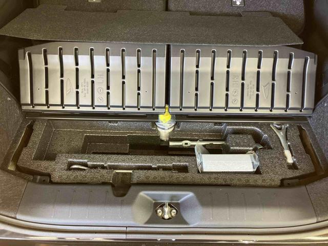 タントカスタムＲＳスタイルセレクションバックカメラ連動９インチフルセグナビ　ＵＳＢ接続　ブルートゥース対応　ＴＶナビキット　フロント．リヤドライブレコーダー連動　ビルトインＥＴＣ　運転席ロングスライドシート　前後コーナーセンサー（千葉県）の中古車