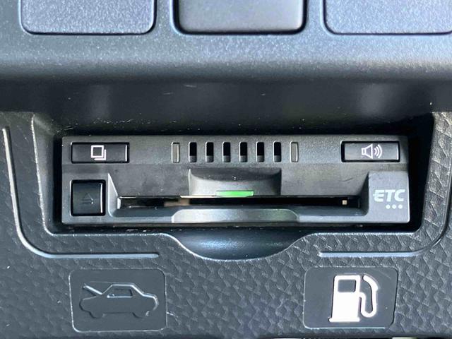 トールカスタムＧ　ターボターボ　ナビ／ＴＶ／ＤＶＤ／ＢＴ／ＵＳＢ　全周囲カメラ　全車速追従クルコン　ＬＥＤヘッドライト　オートライト　オートハイビーム　スマアシ　コーナーセンサー　電動駐車ブレーキ　キーフリー　アルミホイール（千葉県）の中古車