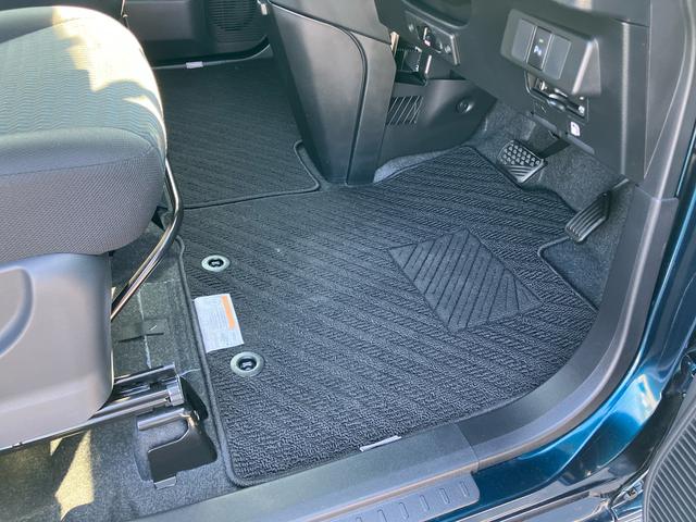 トールカスタムＧ　ターボターボ　ナビ／ＴＶ／ＤＶＤ／ＢＴ／ＵＳＢ　全周囲カメラ　全車速追従クルコン　ＬＥＤヘッドライト　オートライト　オートハイビーム　スマアシ　コーナーセンサー　電動駐車ブレーキ　キーフリー　アルミホイール（千葉県）の中古車