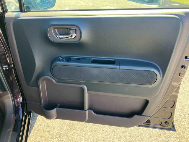 スペイドＦ　クイーンIIナビ／ＴＶ／ＤＶＤ／ＢＴ　バックカメラ　ＥＴＣ　左側電動スライドドア　助手席シートロングスライド　衝突軽減ブレーキ　横滑り防止装置　トップシェイドガラス　足踏み式駐車ブレーキ　ステアリングリモコン（千葉県）の中古車