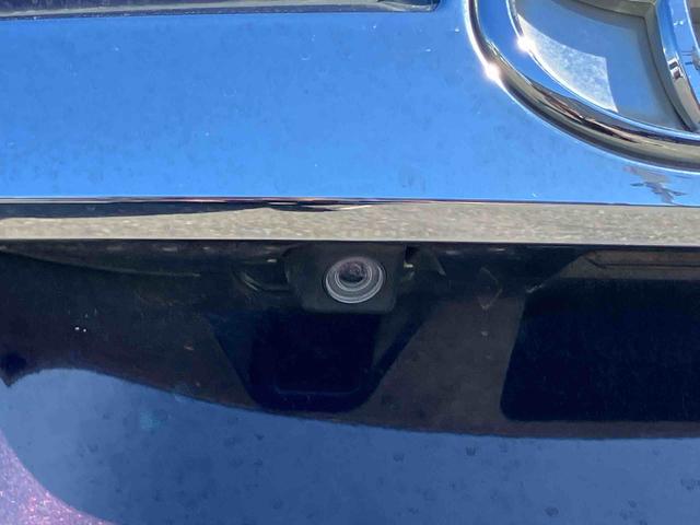 スペイドＦ　クイーンIIナビ／ＴＶ／ＤＶＤ／ＢＴ　バックカメラ　ＥＴＣ　左側電動スライドドア　助手席シートロングスライド　衝突軽減ブレーキ　横滑り防止装置　トップシェイドガラス　足踏み式駐車ブレーキ　ステアリングリモコン（千葉県）の中古車