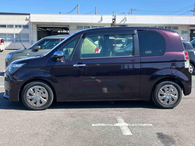 スペイドＦ　クイーンIIナビ／ＴＶ／ＤＶＤ／ＢＴ　バックカメラ　ＥＴＣ　左側電動スライドドア　助手席シートロングスライド　衝突軽減ブレーキ　横滑り防止装置　トップシェイドガラス　足踏み式駐車ブレーキ　ステアリングリモコン（千葉県）の中古車