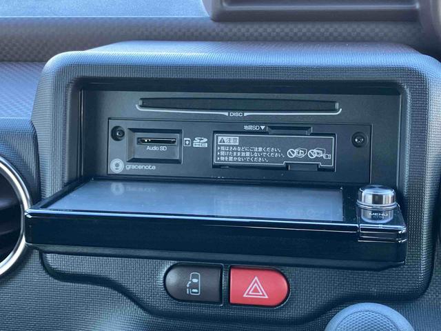 スペイドＦ　クイーンIIナビ／ＴＶ／ＤＶＤ／ＢＴ　バックカメラ　ＥＴＣ　左側電動スライドドア　助手席シートロングスライド　衝突軽減ブレーキ　横滑り防止装置　トップシェイドガラス　足踏み式駐車ブレーキ　ステアリングリモコン（千葉県）の中古車