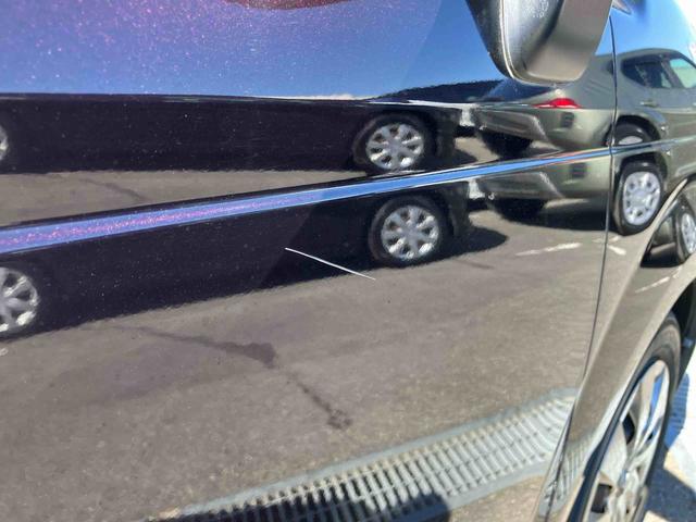 スペイドＦ　クイーンIIナビ／ＴＶ／ＤＶＤ／ＢＴ　バックカメラ　ＥＴＣ　左側電動スライドドア　助手席シートロングスライド　衝突軽減ブレーキ　横滑り防止装置　トップシェイドガラス　足踏み式駐車ブレーキ　ステアリングリモコン（千葉県）の中古車