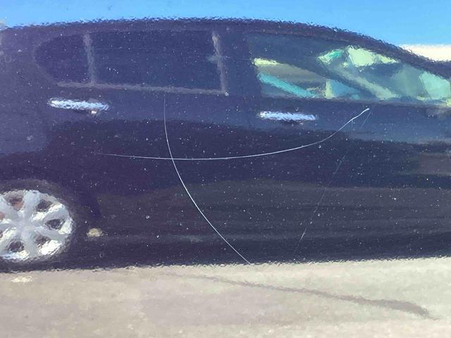 スペイドＦ　クイーンIIナビ／ＴＶ／ＤＶＤ／ＢＴ　バックカメラ　ＥＴＣ　左側電動スライドドア　助手席シートロングスライド　衝突軽減ブレーキ　横滑り防止装置　トップシェイドガラス　足踏み式駐車ブレーキ　ステアリングリモコン（千葉県）の中古車