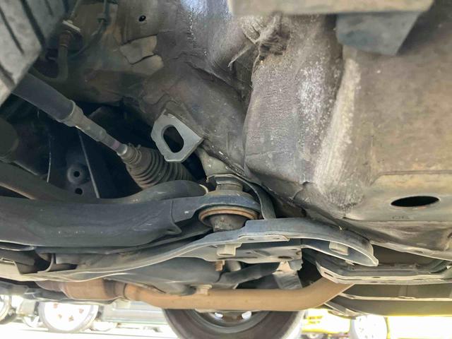 スペイドＦ　クイーンIIナビ／ＴＶ／ＤＶＤ／ＢＴ　バックカメラ　ＥＴＣ　左側電動スライドドア　助手席シートロングスライド　衝突軽減ブレーキ　横滑り防止装置　トップシェイドガラス　足踏み式駐車ブレーキ　ステアリングリモコン（千葉県）の中古車