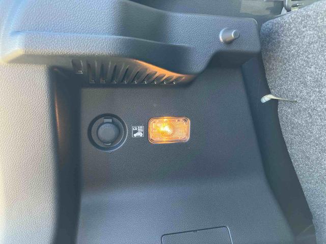 イグニスハイブリッドMGハイブリッド ナビ/地デジ/DVD/BT/USB ETC オートライト シートヒーター 衝突被害軽減ブレーキ サイドレバー式駐車ブレーキ オートエアコン ステリモ チルト スマートキー 横滑り防止装置(千葉県)の中古車