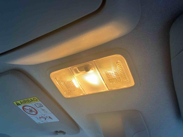 タントカスタムＲＳ　トップエディションＳＡIII衝突回避支援ブレーキ・ナビ・バックカメラ・キーフリー・両側パワースライドドア・オートエアコン・オートライト・ＬＥＤヘッドランプ・アルミホイール・電動格納ミラー・パワーウィンドウ・（千葉県）の中古車