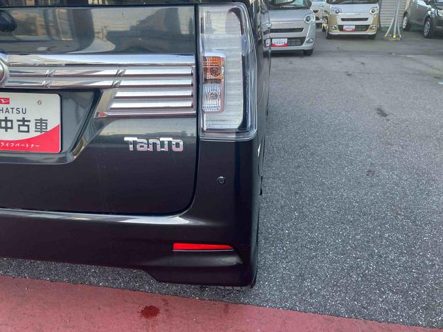タントカスタムＲＳ　トップエディションＳＡIII衝突回避支援ブレーキ・ナビ・バックカメラ・キーフリー・両側パワースライドドア・オートエアコン・オートライト・ＬＥＤヘッドランプ・アルミホイール・電動格納ミラー・パワーウィンドウ・（千葉県）の中古車