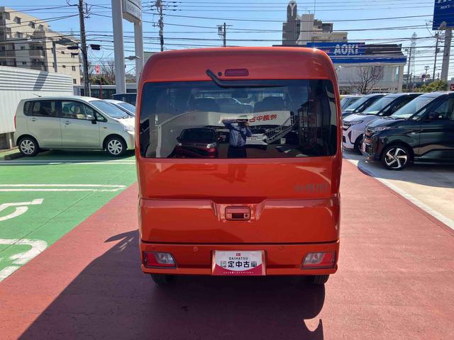 ハイゼットカーゴクルーズ大型ＬＥＤ荷室灯・プッシュボタンエンジンスタート・コーナーセンサー・オーディオレス・マニュアルエアコン・アイドリングストップ・オートライト・衝突回避支援ブレーキ（千葉県）の中古車